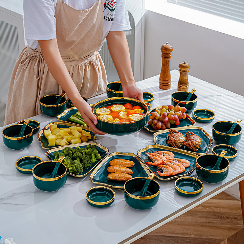 Luz de lujo plato de cerámica vajilla combinación traje plato hogar creativo reunión familia conjunto placa Año Nuevo plato