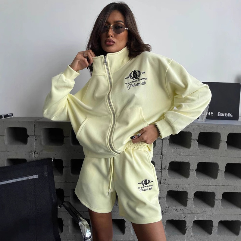 Russian Popular Spring and Summer Sports and Leisure Suits, Zipper High Collar Embroidered Long-Sleeved Sweatshirt and Shorts Two-Piece Set