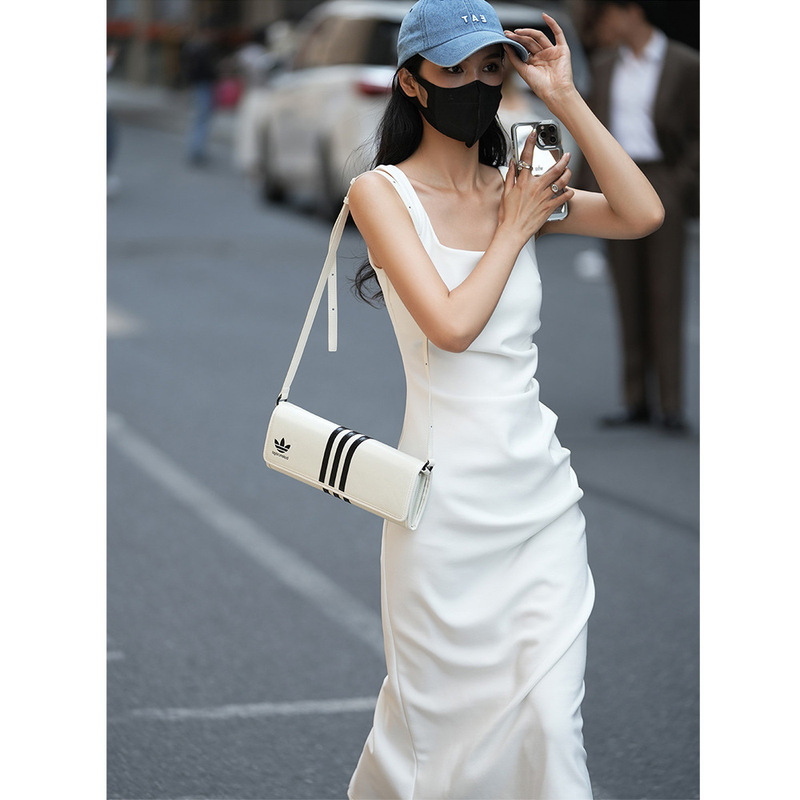 White Suspender Dress for Women, New Summer Style, Waist-Cinching, Slimming, Mid-Length, French Style, High-End, Simple and Elegant Dress