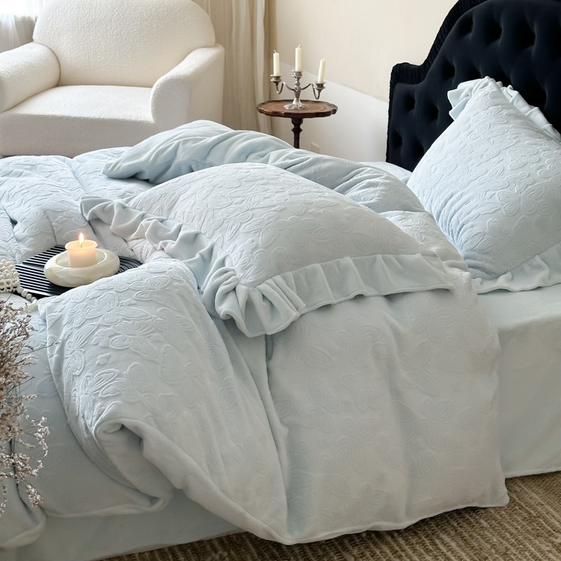 冬用厚手マット無地立体彫刻ミルクベルベット4点セットベッドシーツ寝具