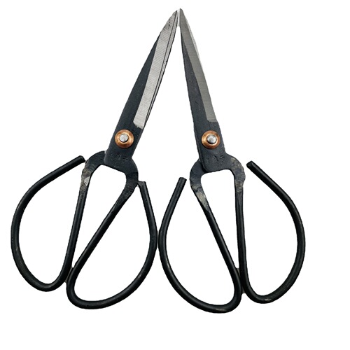 Factory wholesale sharp and convenient black No. 1 civilian scissors, household large scissors, cloth scissors, fish head scissors, bird beak scissors