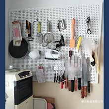 洞洞板置物架多孔板手机配件帽子展示架商店五金工具挂墙货架