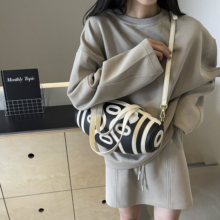 Exquisita artesanía, creando exquisitos bolsos de mujer, solo para tu moda y ocio.