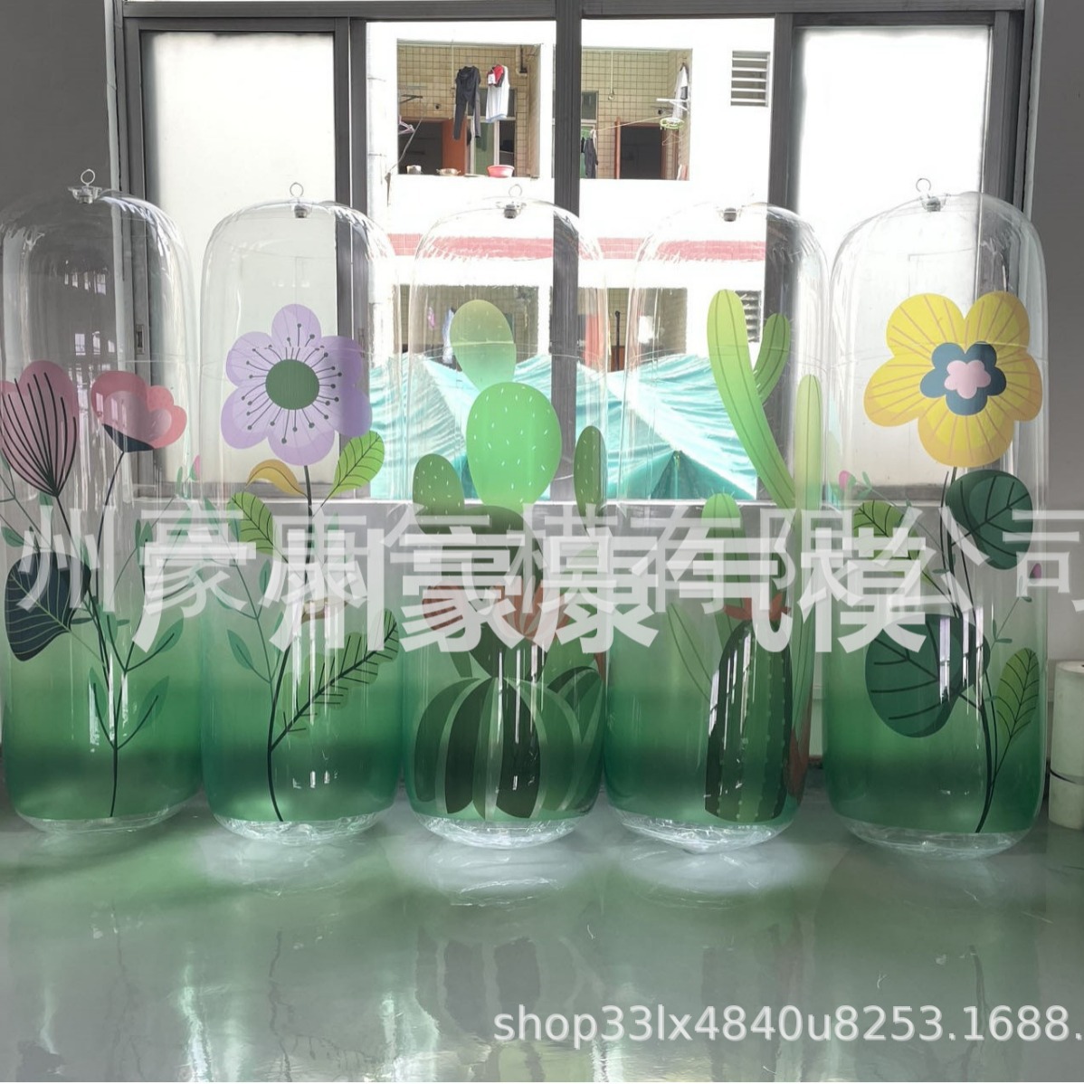 定作透明不倒翁气柱立式充气击打圆柱广告美陈气模卡通图案