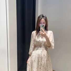 法式BA25年夏季新款气质优雅碎花V领小个子收腰显瘦短款连衣裙女