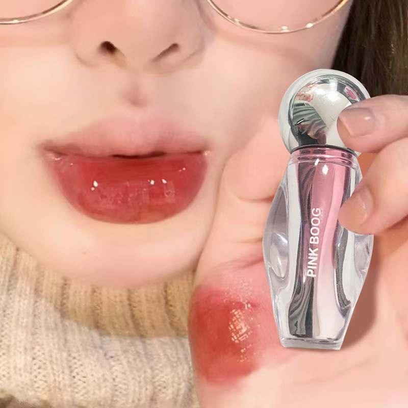 水の光の蜜の桃の乳は冷凍しますinsの巨大で柔らかいです。|undefined