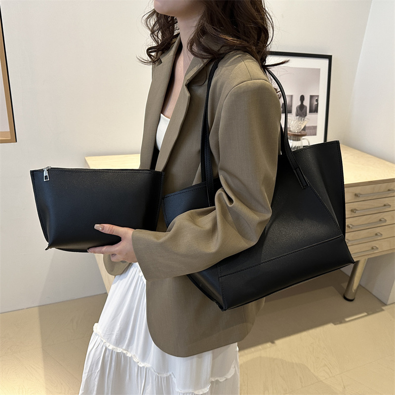 Bolso de gran capacidad para mujeres 2024 nuevo bolso de hombro de verano bolso de alta calidad bolso de viaje de clase para estudiantes universitarios