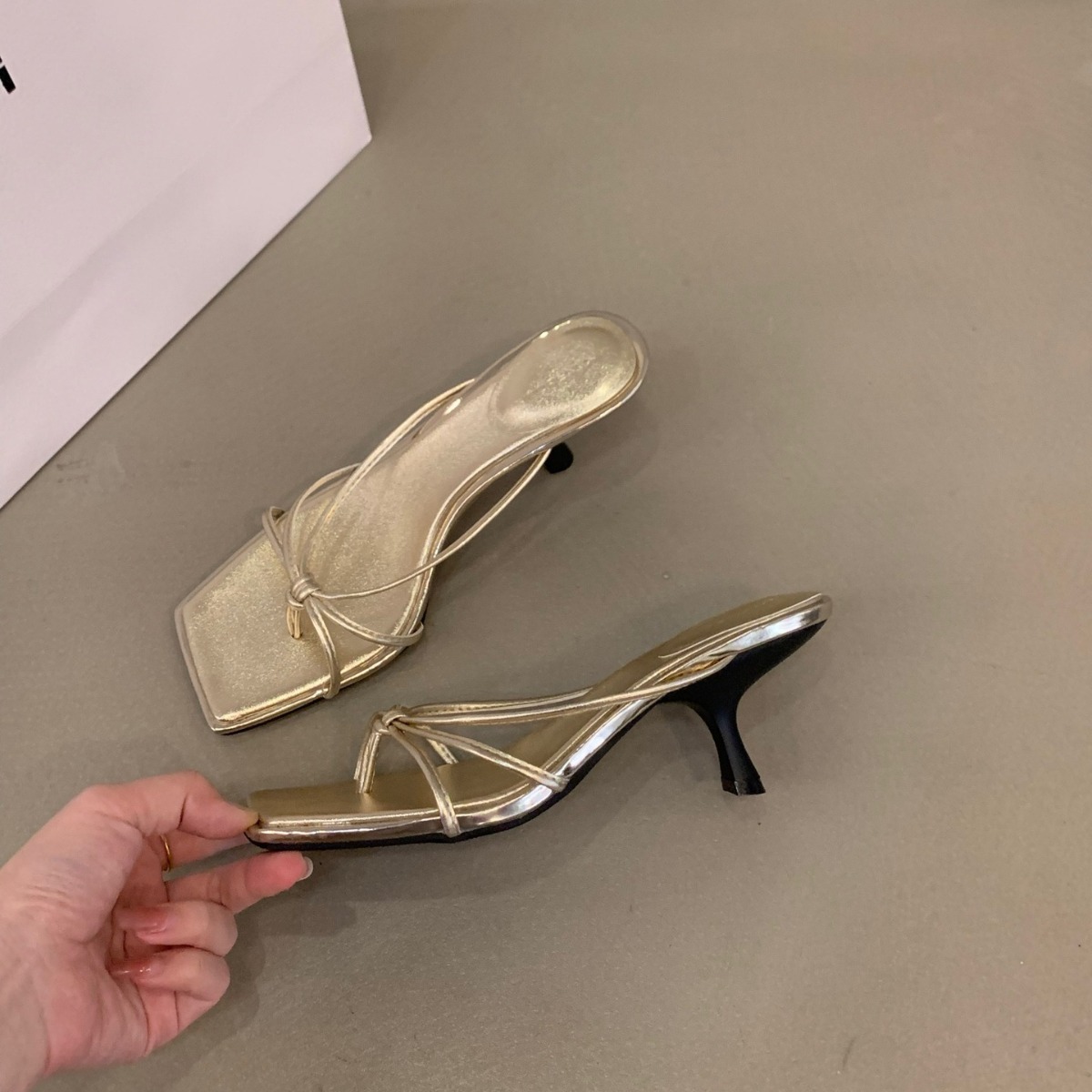 ManRuoLin high-end sense temperament flip-flop sandals fairy shoes outwear 2024 summer high heels sandals