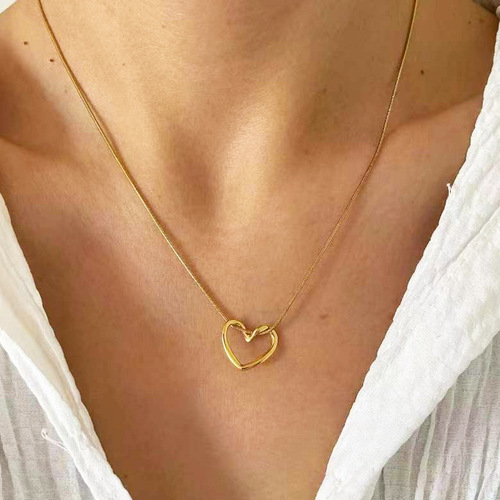Hot-selling Minimalist Heart Necklace for Women, Instagram-style European & American Creative Design, Heart-shaped Clavicle Chain Neckerlace