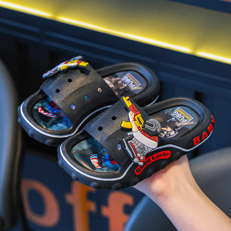 Zapatillas de verano para niños en línea, baño antideslizante para niños, estudiantes de niños mayores, zapatillas para comer pollo.