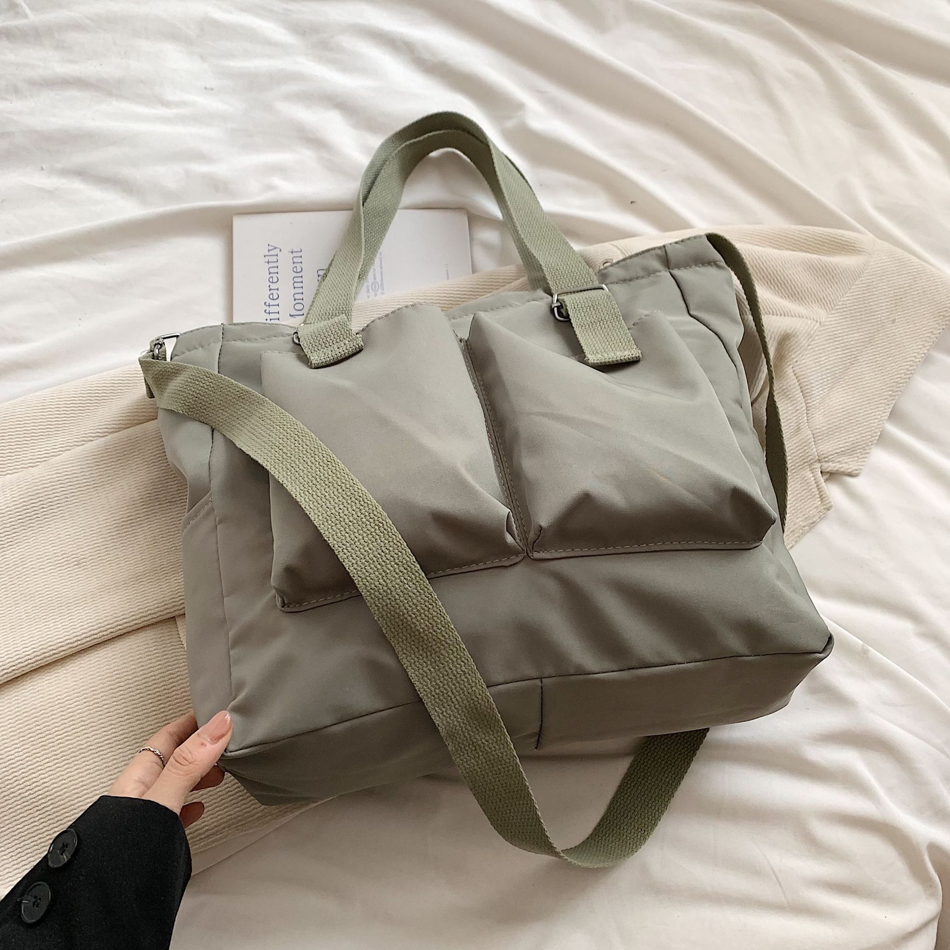 Bolso de alta sensación para mujeres 2024 nueva moda moda bolso de hombro de gran capacidad bolsa de transporte de viaje bolso de balde