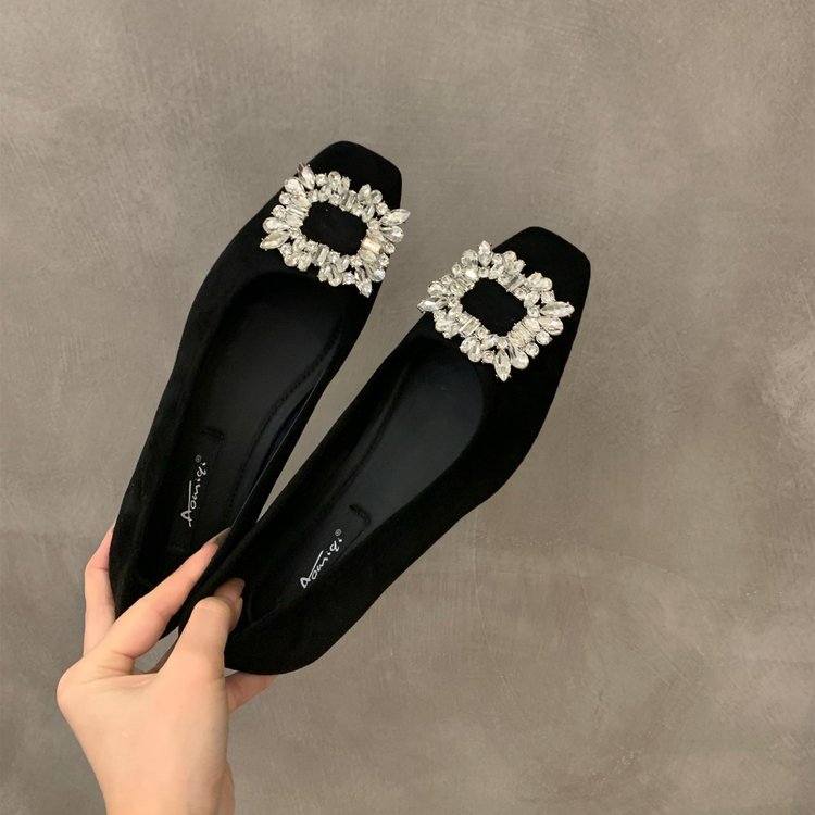 Zapatos de diamantes de imitación de punta cuadrada de alta gama plateados planos para mujer 2025 nuevos zapatos de guisantes con hebilla cuadrada de cercanías negros de primavera
