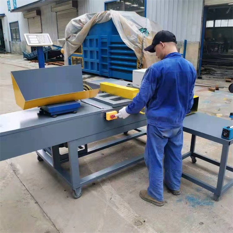 全自动10公斤擦机布套袋打包机服装布料棉纱压缩打包机