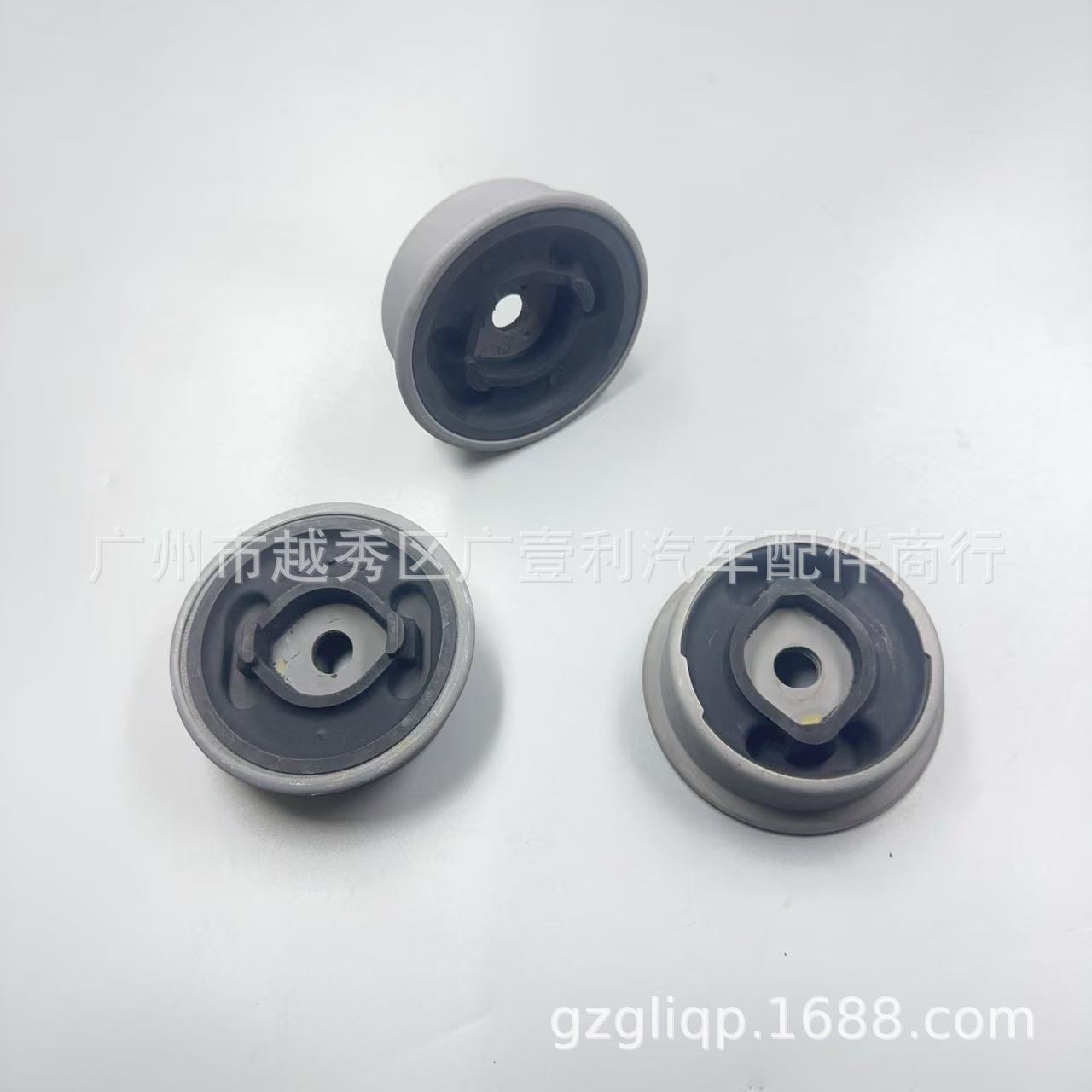 Applicable 41651-30070 41651-51020 JZS155 IS200 GXE10 differential glue single hole
