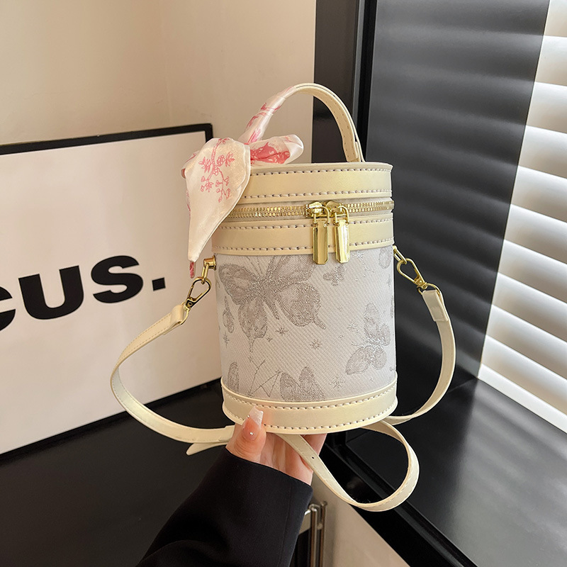 新しいファッション自家製手作りバッグニッチバケットバッグ DIY 女性のトレンディなカジュアルクロスボディバッグ素材バッグ|undefined