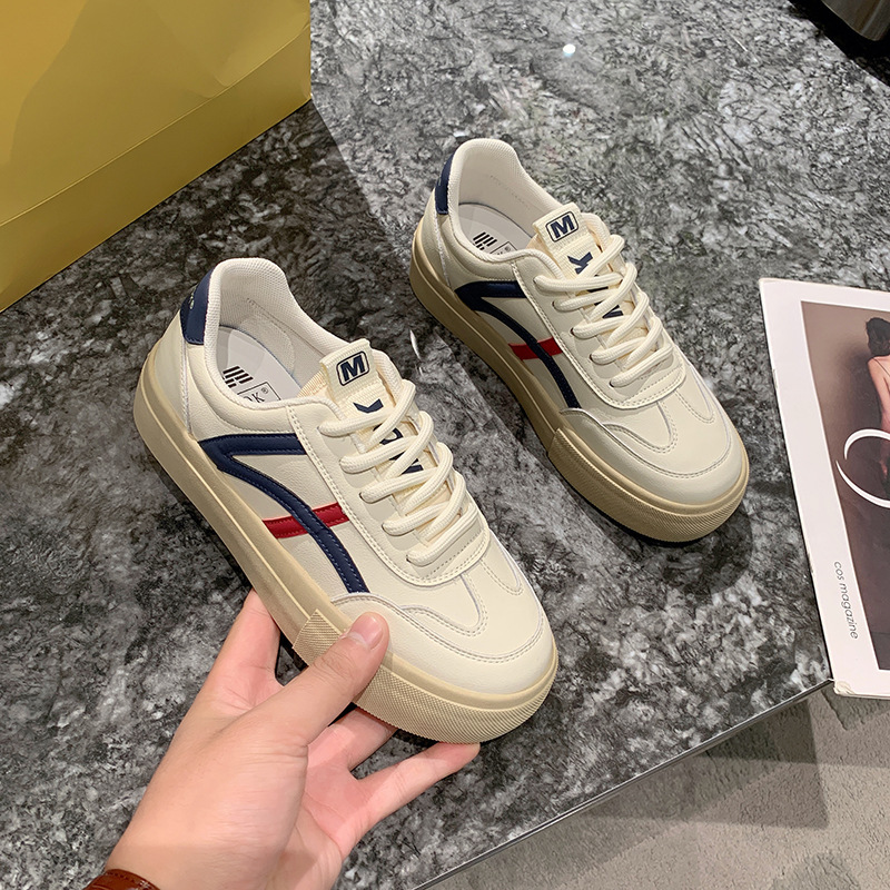 [Clearance Price] No Returns or Exchanges, Thick-Soled Color-Blocked Sneakers for Women, 2026 New Fashion Versatile Casual White Shoes