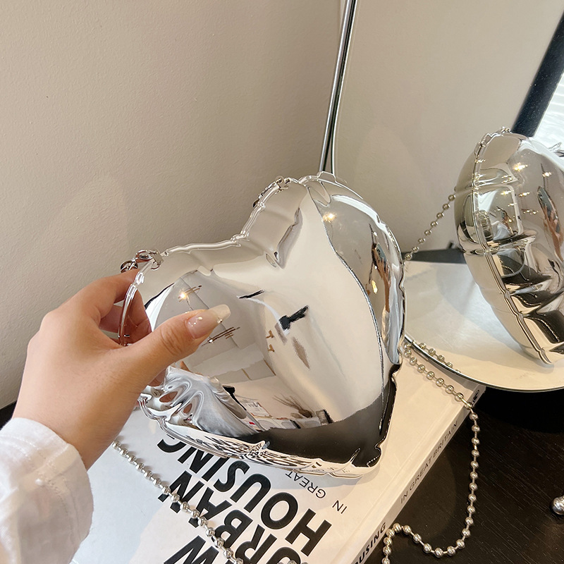 Bolsa tiracolo feminina elegante com corrente_voghion.com