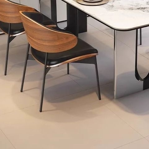 Fábrica directa 2026 nuevo estilo italiano de lujo ligero minimal brillante tabla de roca casera mesa de comedor combinación de sillas pequeñas casas modernas