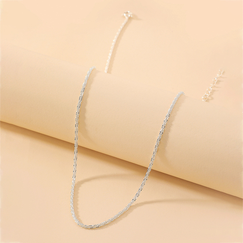Simple Thin Sparkling Alloy Necklace display picture 7