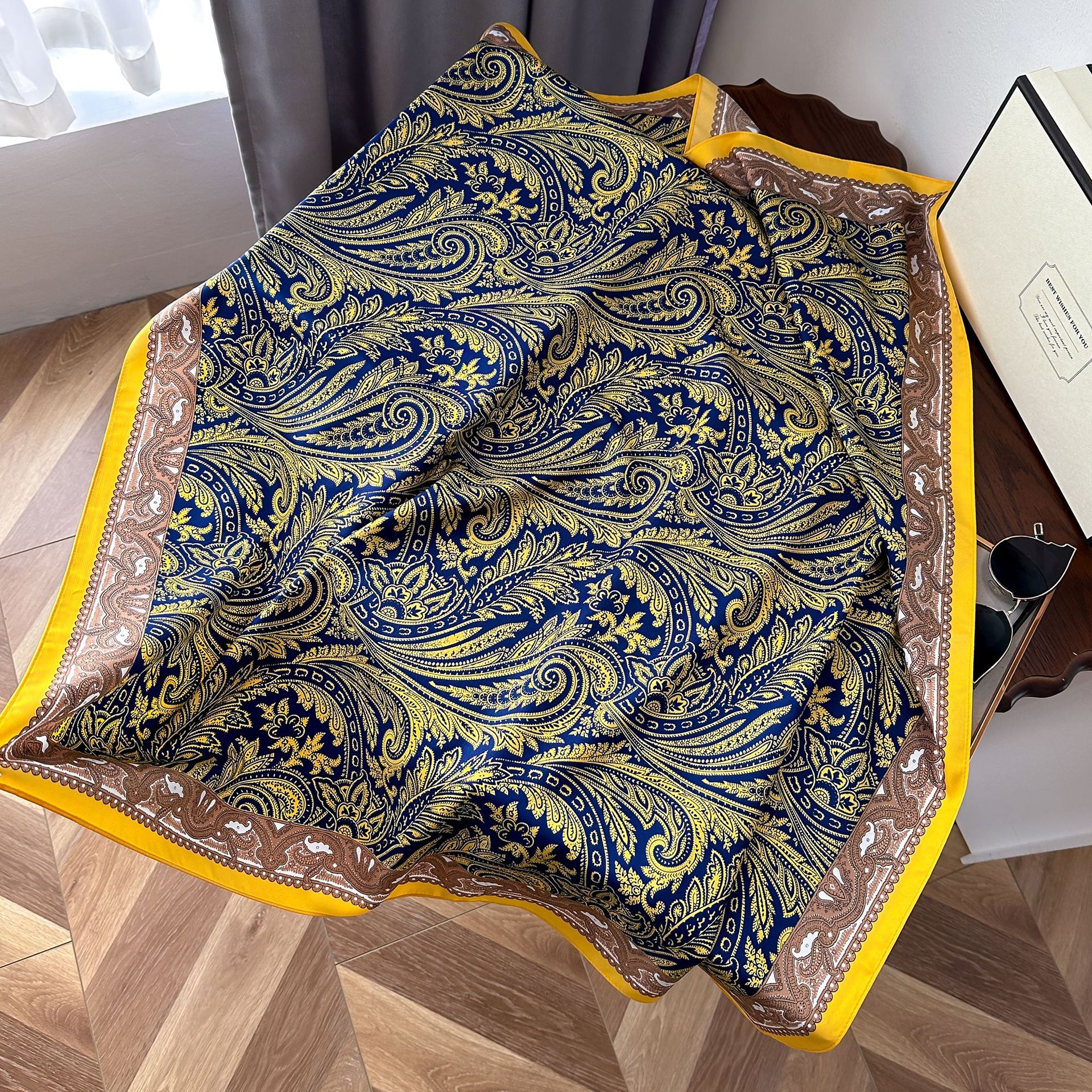 Seidenschal Quadratisch Paisley Muster Halstuch Für Damen_voghion.com