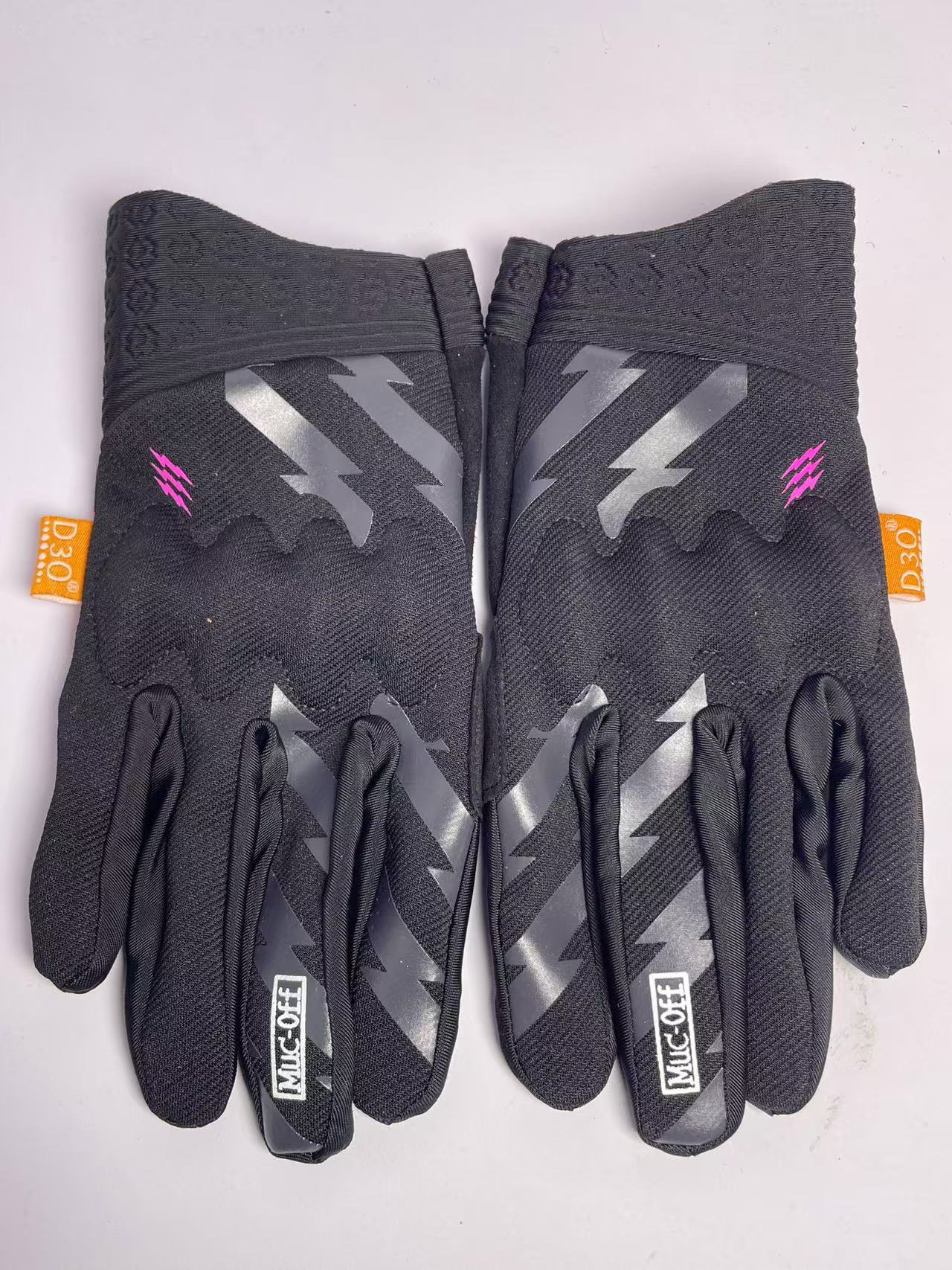muc d30 블랙