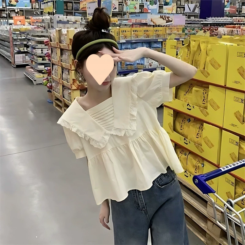 Милая и шикарная женская рубашка с короткими рукавами и кукольным воротником, летний дизайн, нишевая и нежная рубашка, свободный корейский топ.