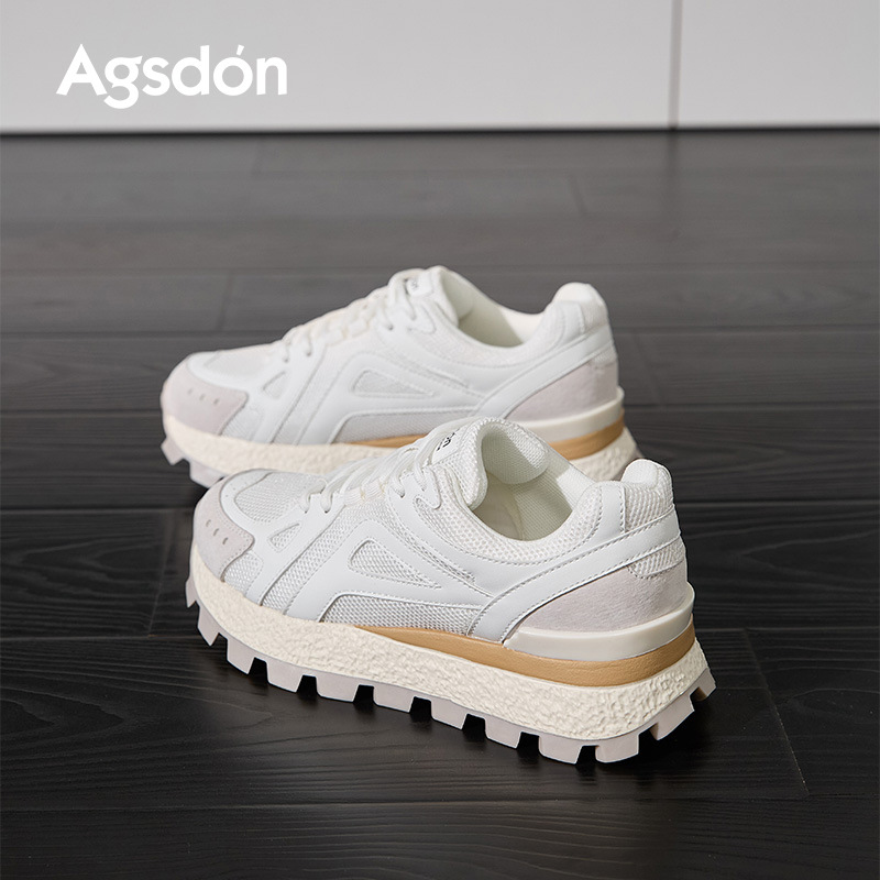 Zapatos de entrenamiento para mujeres 2025 nuevo otoño suave pequeño hombre casual zapatos de skate Gump pequeños zapatos blancos