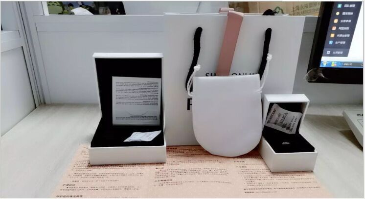 潘家手链礼盒 百搭皮质五件套首饰盒 首饰包装盒擦银布银饰珠宝盒