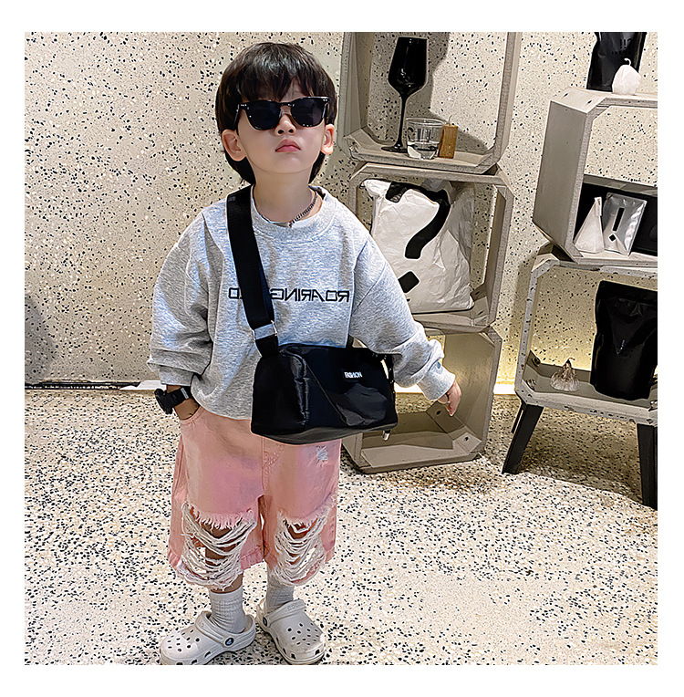 Kid'S Medium Oxford Cloth Solid Color Basic Sports Square Zipper Crossbody Bag display picture 6