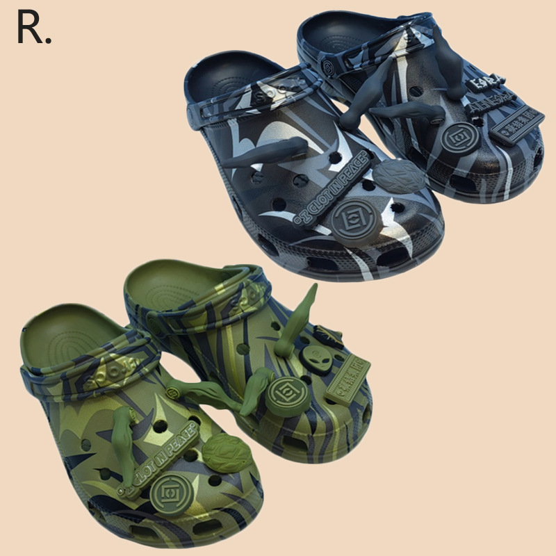 Croos Collaboration Black Thorn Clogs, Trendy Unisex Non-Slip Versatile Outdoor Sandals