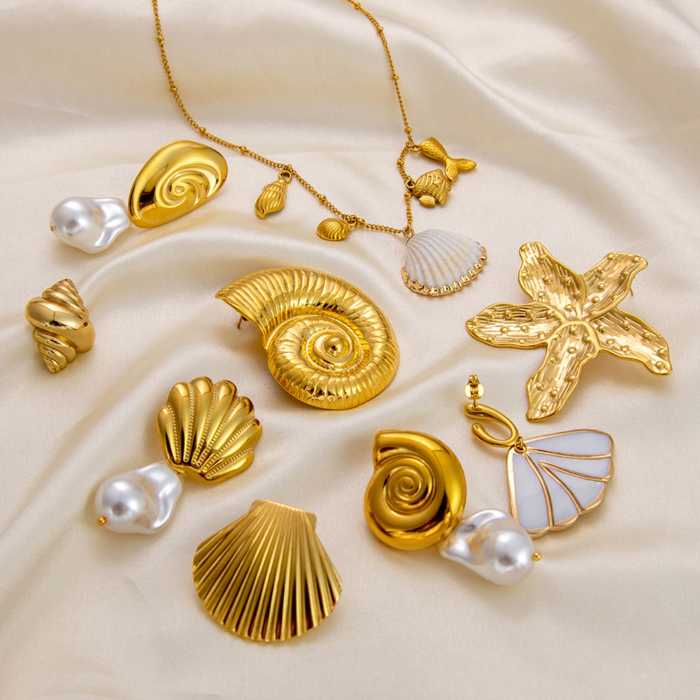 Scallop, Conch, Fish Tail Pattern Women's Gender PVD Coated Real Gold Plated Scallop Conch Fish Tail 304 Stainless Steel Marine Style Classic Style Waterproof Non Tarnish Rings Earrings Necklace