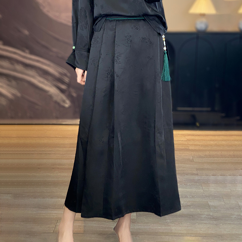 新中式提花复古醋酸缎面国风半身裙马面春夏夏季中式高腰长裙外穿