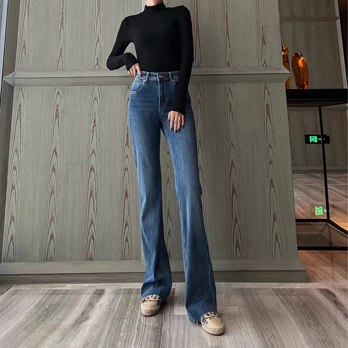 長腿天花板2025春秋微喇叭牛仔褲女氣場全開高腰顯瘦復古拖地長褲