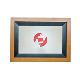 跨境供应亚马逊Frameo10.1英寸智能木框云相框WiFi触摸云相册