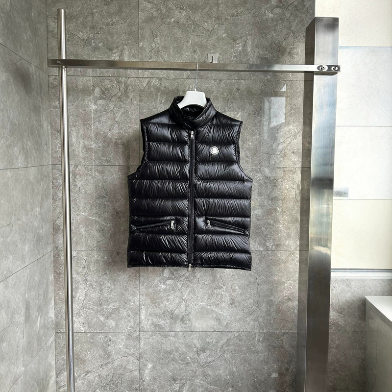 M brand, short, stand-up collar jacket, down vest, Maya puffer jacket, unisex, warm, suitable for couples M brand, short, stand-up collar jacket, down vest, Maya puffer jacket, unisex, warm, suitable for couples