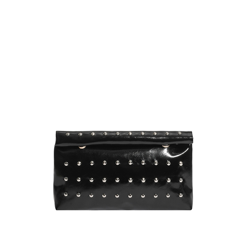Borsa a tracolla da donna con borchie stile trendy_voghion.com