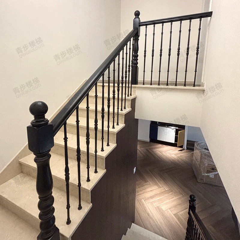 实木楼梯扶手现代简约轻奢风家用扶手铝艺立柱别墅室内楼梯护栏杆|undefined
