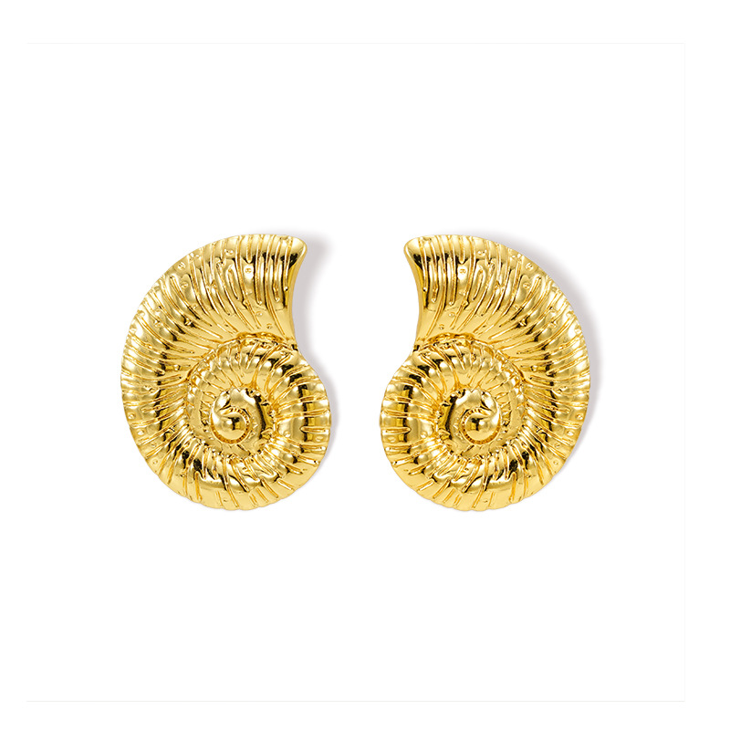 2024 nuevos pendientes de tejido geométrico de concha europea y americana estilo ins acero de titanio chapado en oro de 18 quilates de temperamento personalizado al por mayor