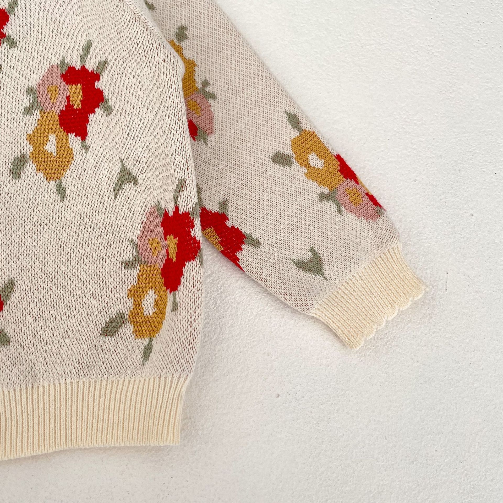 Ensemble 2 pièces veste + bretelles en coton tricoté jacquard classique pour bébé et enfant, automne 2024_voghion.com