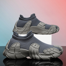 男鞋夏季透气薄款网面飞织袜子鞋2025新款厚底一脚蹬鞋子男老爹鞋