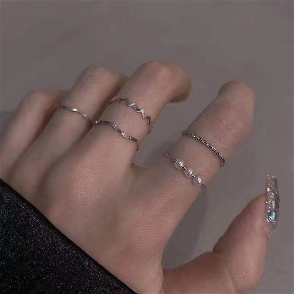  Anillo de liquidación de agosto - Diseño de nicho minimalista con graffiti y borde ondulado, elegante y exquisito, perro Pachia image 3