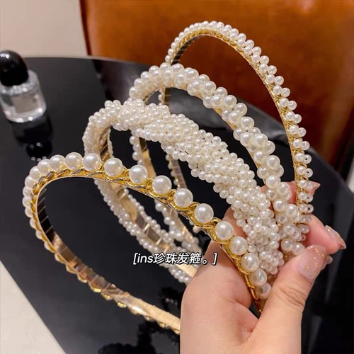 Internet celebrity retro pearl headband Korean version simple forest style hairpin girly temperament versatile French metal headband hair accessory