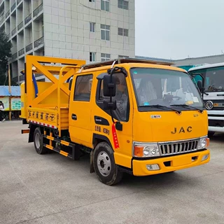 高速专用蓝牌应急防撞维护车 福田70K防撞缓冲车外贸出口报价