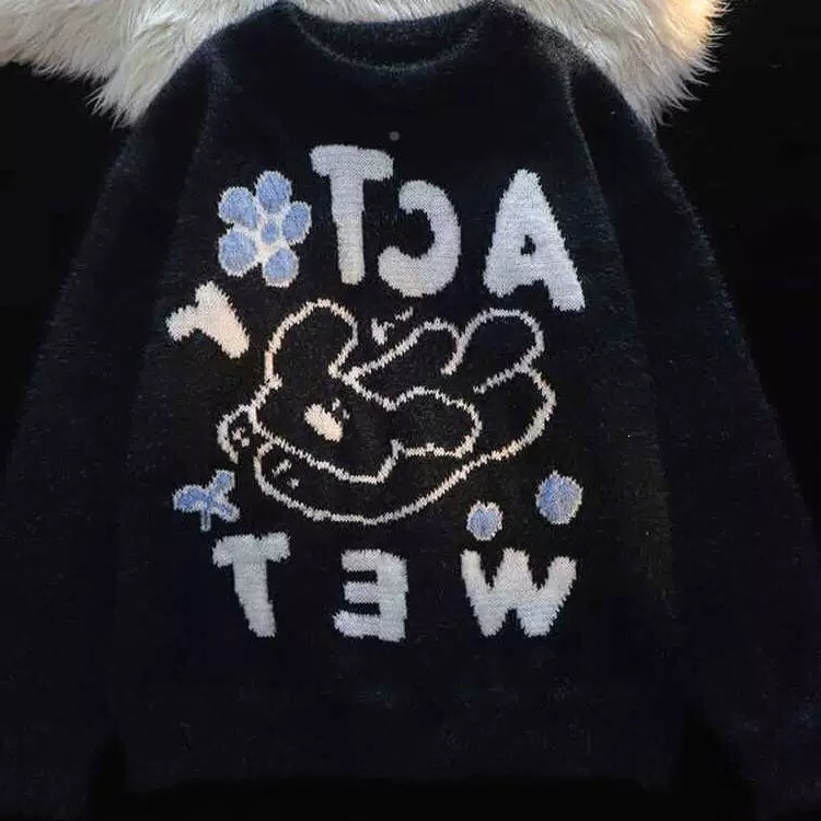 Korean-style cartoon puppy letter-patterned knitted sweater for women, new autumn/winter collection, faux mink fur knit top, thickened design Korean-style cartoon puppy letter-patterned knitted sweater for women, new autumn/winter collection, faux mink fur knit top, thickened design