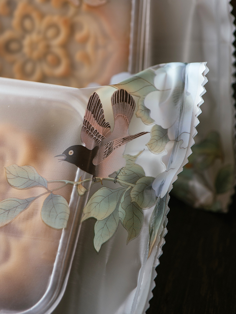 Engrosado 2024 estilo nacional de flores y pájaros nuevo paquete de pastel de luna 50g 75g de cáscara de huevo helado bolsa de sello