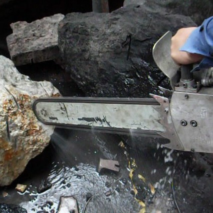 链条锯 电动金刚石链锯 钢筋混凝土开槽机生产厂家