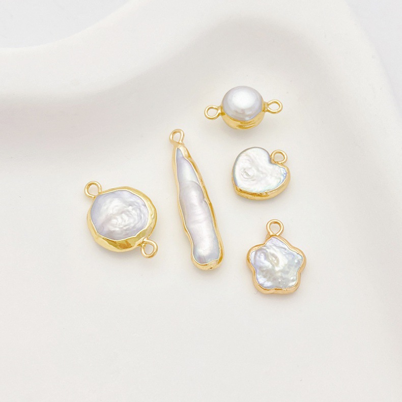 1 Piece Quantity 1 Piece Freshwater Pearl Heart Shape Pendant