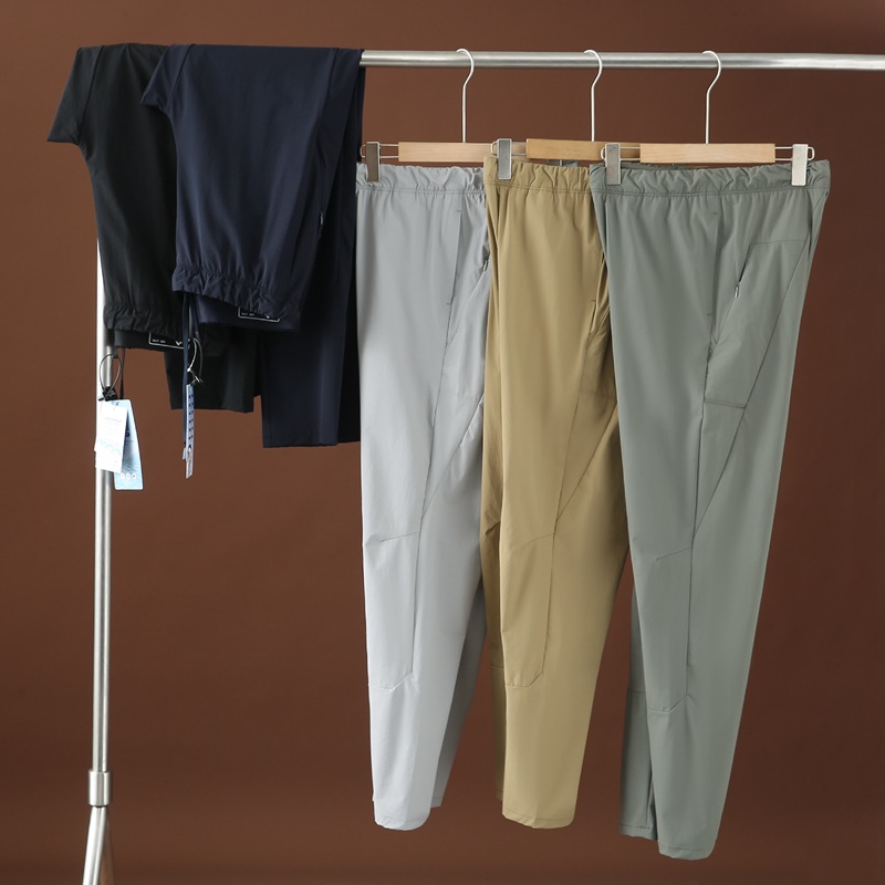 Casual City Outdoor 2024 Summer New Men's Lightweight Quick-Drying Breathable Waterproof Casual Sports Cool Pants