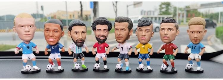 World Cup Football Star Figurines Car Ornaments Gifts for Boys Cristiano Ronaldo Haaland Spring-Loaded Bobblehead Dolls