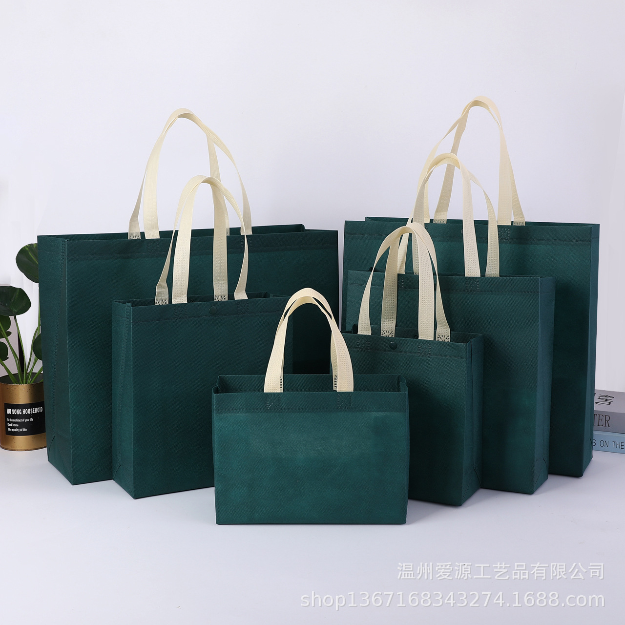 짙은 녹색 가방, 베이지색 휴대용 주문 짙은 녹색 버클, 미니 가로 버전 너비 28 x 높이 20 x 바닥 측면 10 cm 인터넷 연예인 가방, 신소재 부직포